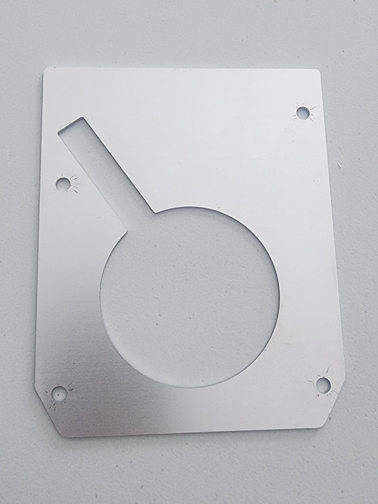 Cutting head protective cover bottom