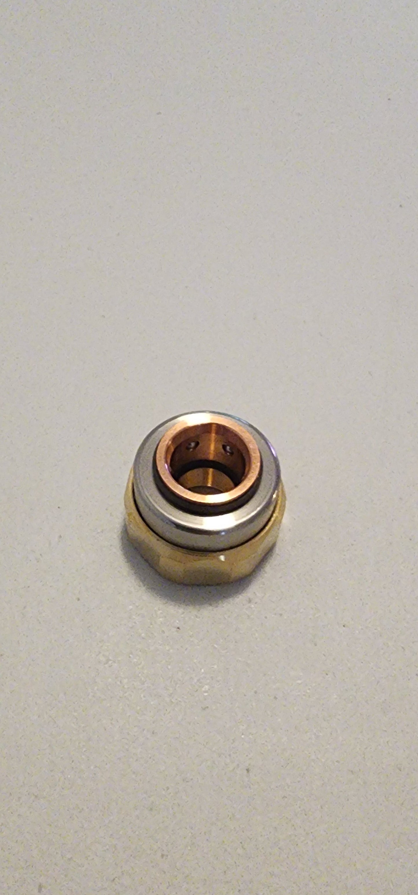 Nozzle body holder adaptor  Fiber laser push fit