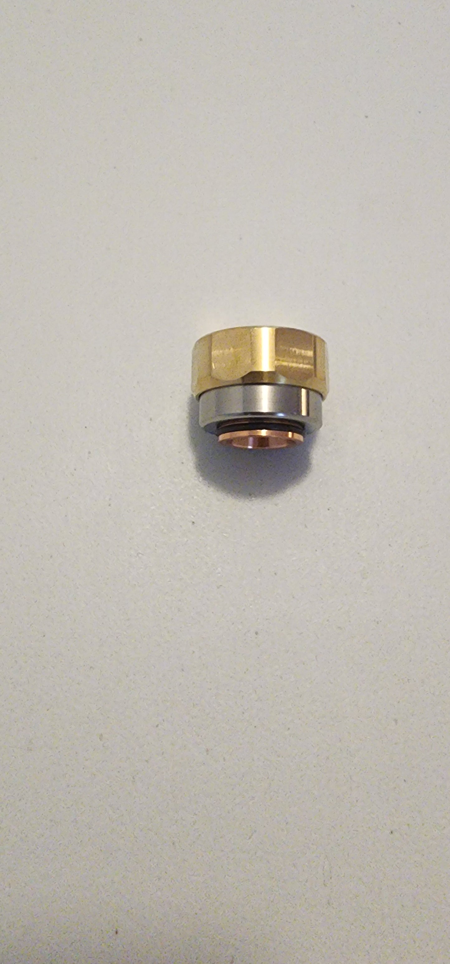 Nozzle body holder adaptor  Fiber laser push fit